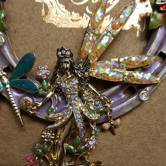 Kirks Folly Enchanted Fairy Horseshoe with Gold and Purple Hues - Picture 3 of 6
